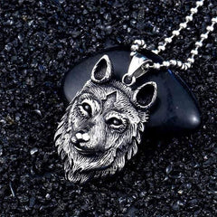 Carved Wolf Head Pendant | Wolf-Horde-Beaded Chain-