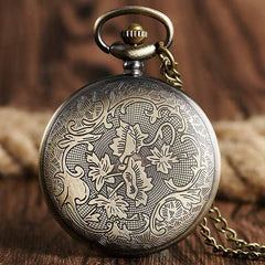 Gusset watch with wolf's head | Wolf-Horde-
