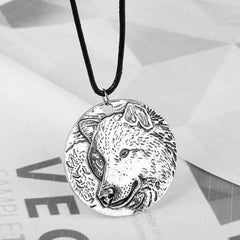 Alpha Wolf Pendant | Wolf-Horde-Silver-