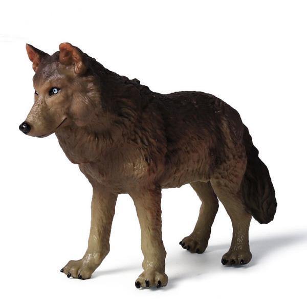 Painted Wolves Figurines | Wolf-Horde-Brown-