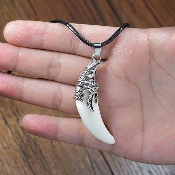 Real Wolf Tooth Pendant | Wolf-Horde-White-