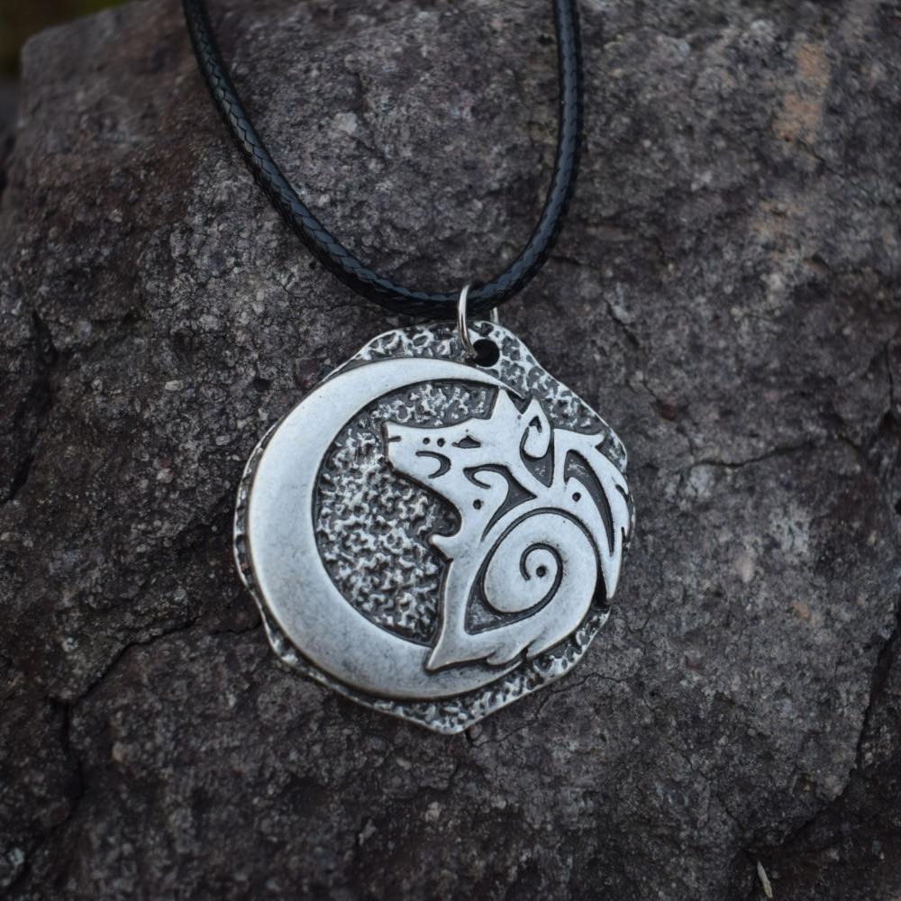 Tribal Wolf Pendant | Wolf-Horde