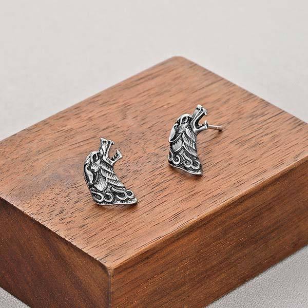 Viking Style Earrings | Wolf-Horde-Golden-