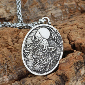 Wolf Howling at the Moon Necklace | Wolf-Horde-Silver-