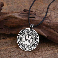 Wolf Paw Pendant | Wolf-Horde-Silver-