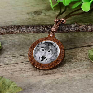Wolf Pendant Wood | Wolf-Horde-Model 3-