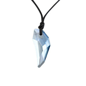 Wolf Tooth Pendant Necklace | Wolf-Horde-color 1-