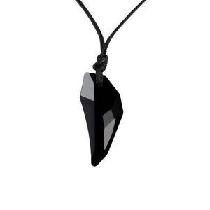 Wolf Tooth Pendant Necklace | Wolf-Horde-color 1-