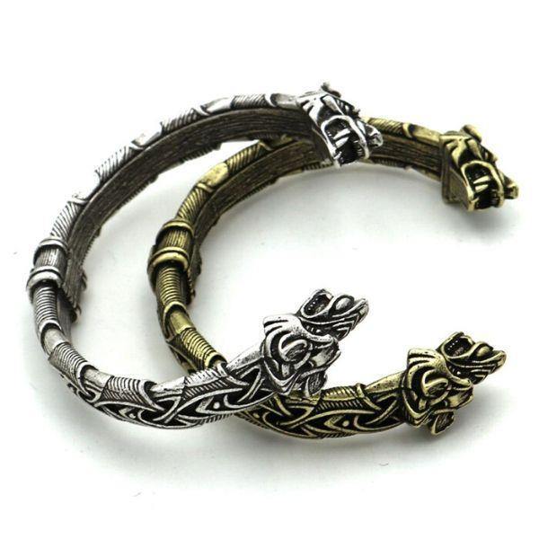 Wolf Torc Bracelet | Wolf-Horde-Silver-