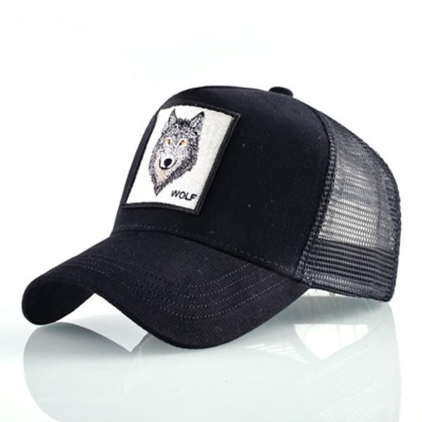 wolf trucker cap: casual look | Wolf-Horde-